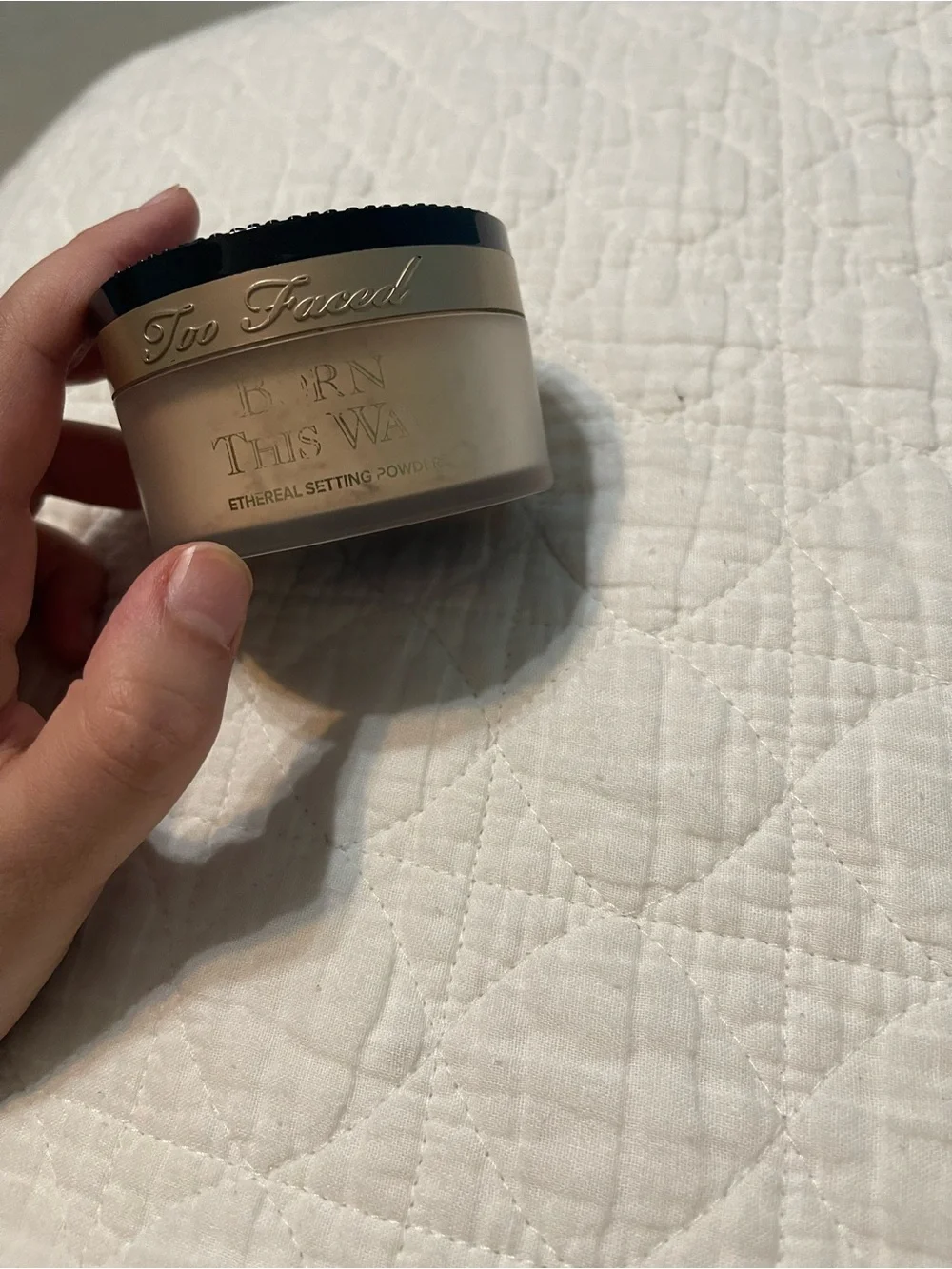 Too Faced Born This Way Ethereal Setting Powder - translucent